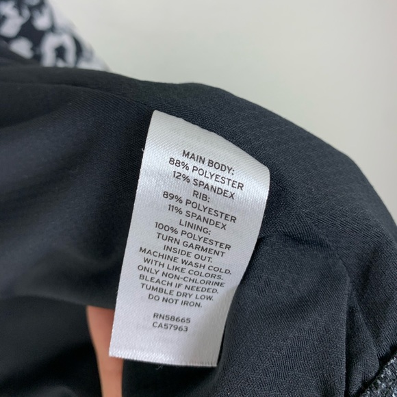 ♦️ZELLA Black White Zipper Jacket 🦩 - Picture 6 of 12